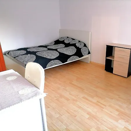 алекса Appartement *